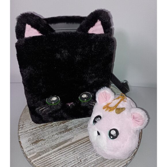 Na Na Na Surprise 3-in-1 Backpack Black Kitty Bedroom with Unicorn Doll (Extra) - Picture 2 of 8